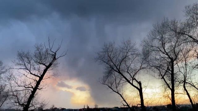 Необычные облака над Саратовом смотреть онлайн