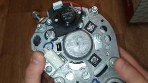 Генератор  КЗАТЭ 73А 14 В, для ВАЗ 2107i и концевик включения сигнала заднего хода на семерке..Курс