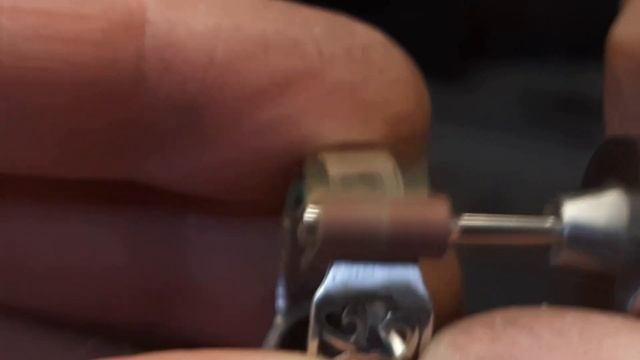 Растягиваем серебряное кольцо на два размера смотреть онлайн