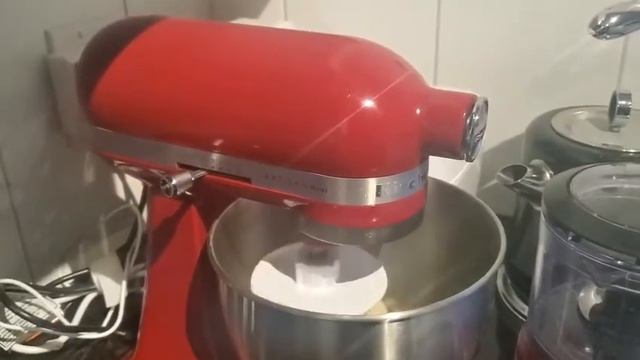 Kitchenaid Mini Artisan Stand Mixer Shaky Tilt-head смотреть онлайн
