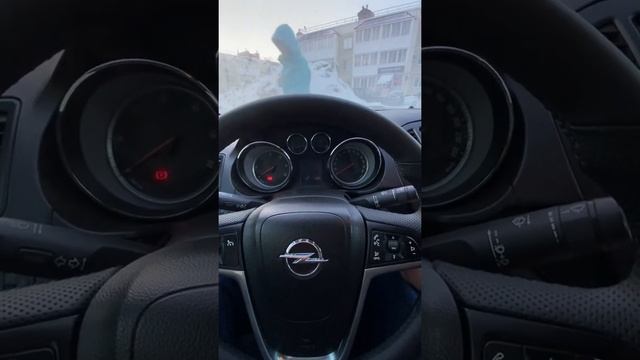 Запуск в -28 Opel Insignia A20DTH дизель смотреть онлайн