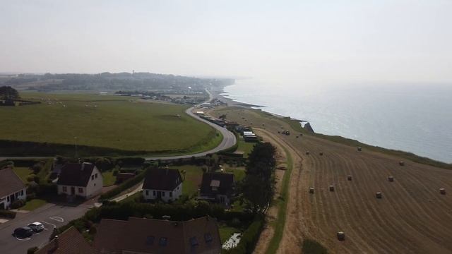 Chambres d'hôtes "Fenêtres sur Mer à Ste Marguerite sur Mer" (76) ~ Vue du ciel смотреть онлайн