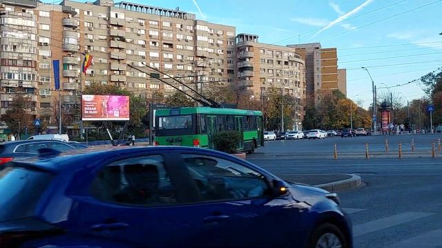 Astra Ikarus 415T 5127 pe linia 76 la Tineretului смотреть онлайн