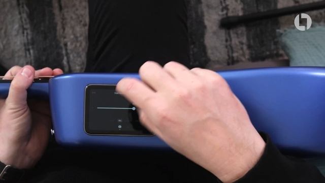 CARBON FIBRE SMART GUITAR? - LAVA ME 3 смотреть онлайн
