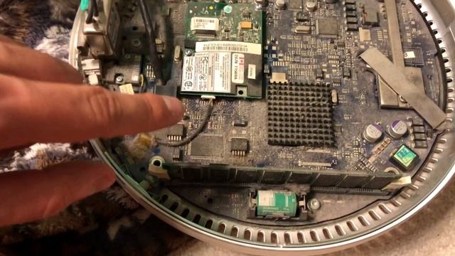 iMac G4: Replacing Hard Drive with SD Card. Booting Mac OS 9 смотреть онлайн