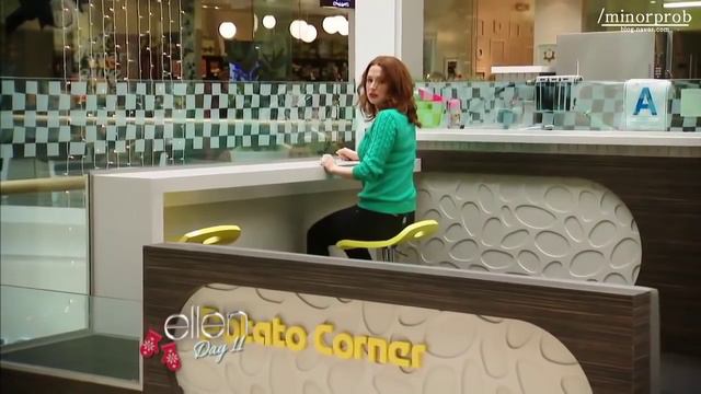 Gift Wrapping Professional Ellie Kemper (Korean sub) смотреть онлайн
