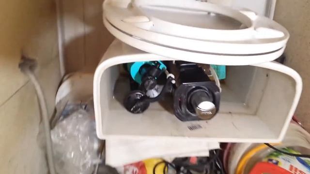 Не набирается вода в бачок унитаза ? Устраняем САМИ !!!! ЛЕГКО смотреть онлайн