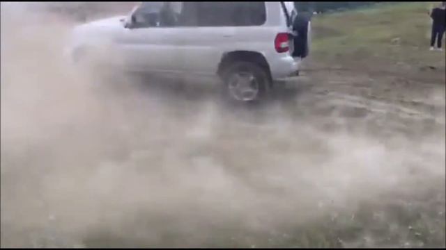 Pajero io Club Georgia - Lisi Lake смотреть онлайн