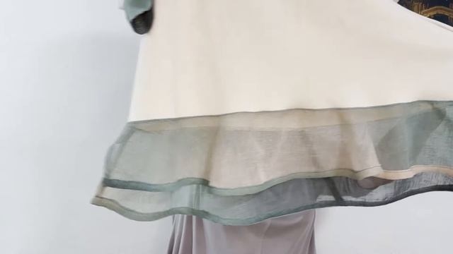 VLOG#119 Превращаем старую футболку в модный топ в стиле Бохо. Стильная туника на "скорую" руку. смотреть онлайн