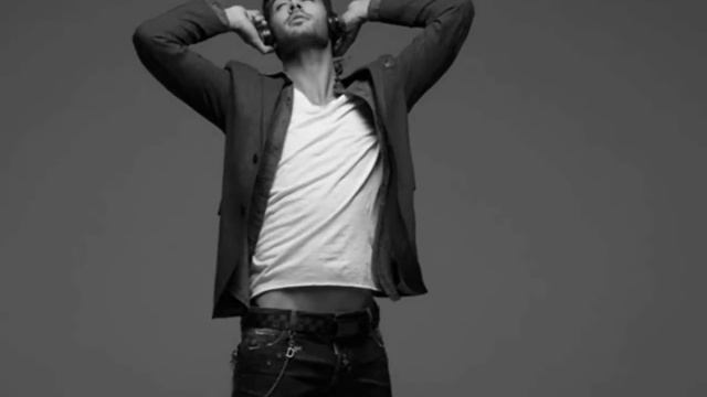 Kostas Martakis - Kanis Den Tha Pethani (New Single 2011) смотреть онлайн