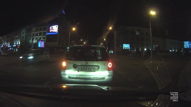 Поворачиваем правильно !! с ул.Сурганова на пр.Независимости - налево :) - DRV 2020 03 26 20 48 49 смотреть онлайн