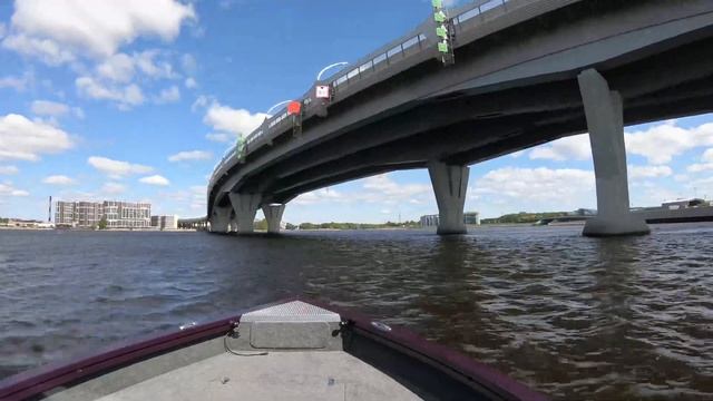 NorthSilver 585 Fish на скорости
