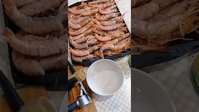 ЛАНГУСТИНЫ В ТАНДЫРЕ /ШАШЛЫК ИЗ РЫБЫ НА УГЛЯХ Shorts#рецепт #лангустины #рыба#шашлык смотреть онлайн