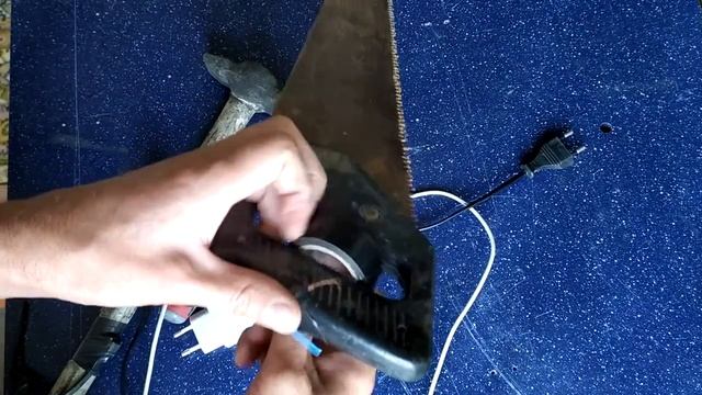 ПРИКОЛ !!!ЭТОТ ЭлЕКТРОИНСТРУМЕНТ МОЖЕТ СДЕЛАТЬ КАЖДЫЙ.mp4 смотреть онлайн