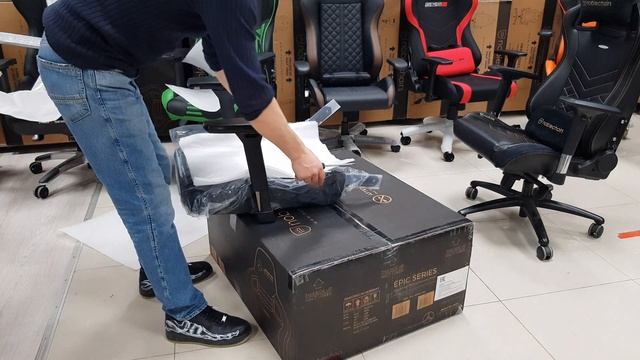 Epic подтяжка болтов Кресла геймерские Шоу-рум СПБ