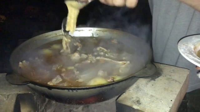 Шурпа из баранины на ТАНДЫРЕ, которую варил мой дед и прадед смотреть онлайн