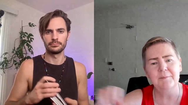 THE MERCURY ORACLE: INTERVIEW WITH THE CREATOR AND SEE IT IN ACTION! (ORACLE DECK PREVIEW) смотреть онлайн