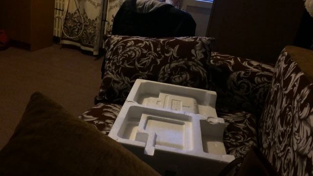 Распаковка нового Монитора смотреть онлайн