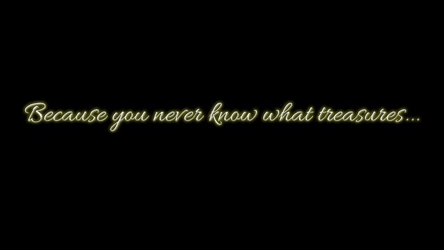 Orphan's Treasure Trailer смотреть онлайн