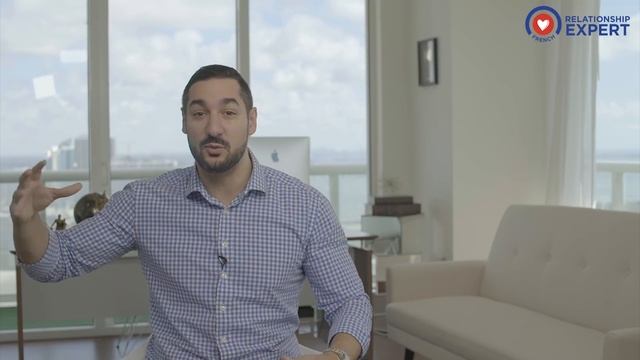 How To Spot A Player | 3 HIDDEN Signs He's A Player! смотреть онлайн