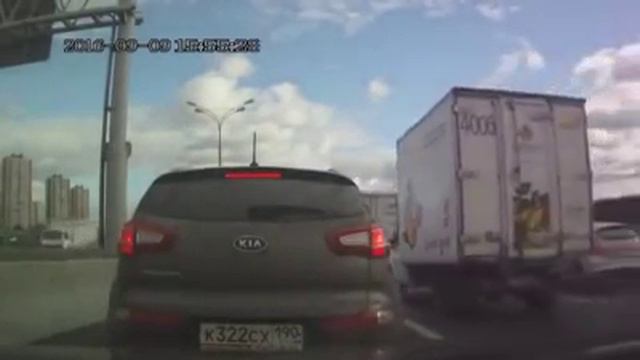 Хамло из Чечни на МКАД с кряколкойАлексей Пестов145 смотреть онлайн