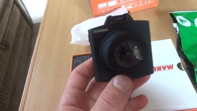 Видеорегистратор с GPS - информатором Marubox M340GPS смотреть онлайн