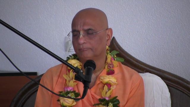Krishna Jinka Naam Hai Song By HH Bhakti Charu Swami Maharaj Day 1 Croatia@10.5.2015