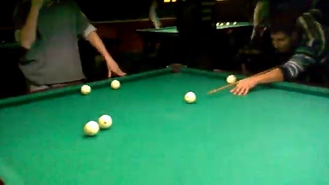 Господинов Вася - Игра в билльярд смотреть онлайн