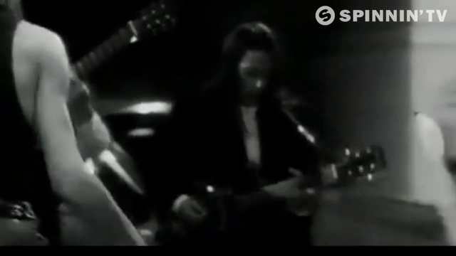 Milk & Sugar vs. Vaya Con Dios - Hey (Nah Neh Nah) (Official Music Video) [HD] смотреть онлайн