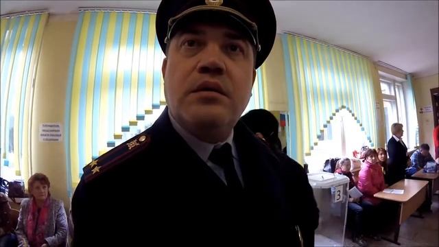 Попытка полиции удалить доверенное лицо кандидата на выборах смотреть онлайн