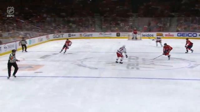 Alex Ovechkin gets an assist on Wilson's great goal vs Rangers (25 feb 2023) смотреть онлайн