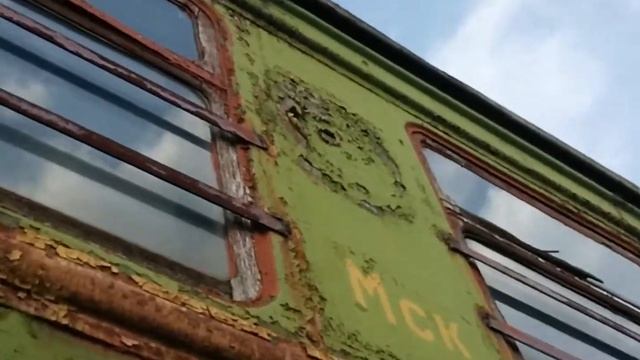 Заброшенный ЭР7К-3 в ЭК НИИЖТ смотреть онлайн
