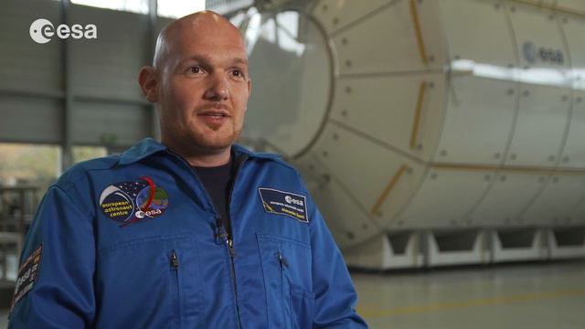 Alexander Gerst talks Blue Dot смотреть онлайн