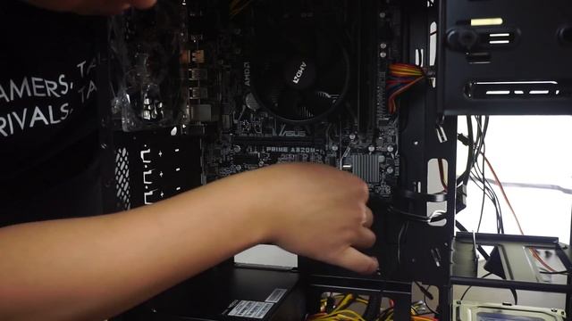 Ensamblando otra opción de PC Gamer barata con Ryzen 1200 y 1050TI - Proto HW смотреть онлайн