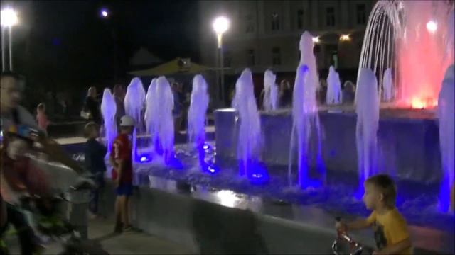 Фонтан в сквере "Юность" в Орле смотреть онлайн