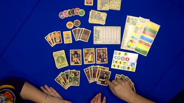 Half Pint Heroes: Happy Hour — game overview at SPIEL '18 смотреть онлайн