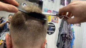 Как выполнить молодежную мужскую стрижку на базе полубокс