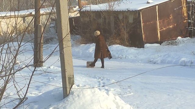 Как работает доставка почты с AliExpress? А вот как... Юмор не для всех) смотреть онлайн