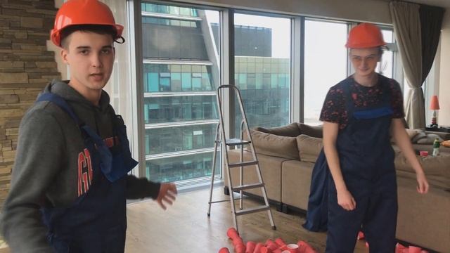 НОВИЧОК VS ПРО VS БОГ: ПОСТРОИЛИ САМУЮ БОЛЬШУЮ БАШНЮ ИЗ 10.000 СТАКАНЧИКОВ смотреть онлайн