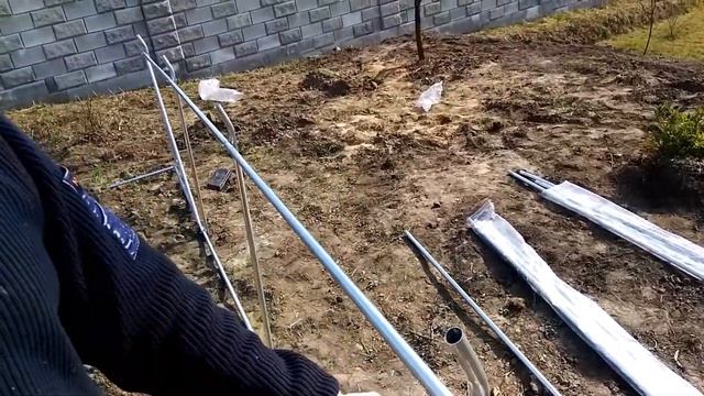 Купил теплицу из армированной пленки. Собираю садовый тоннель смотреть онлайн
