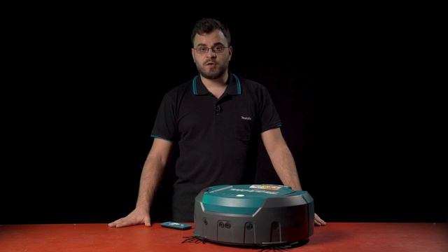 Обзор аккумуляторного робота-пылесоса Makita DRC200 смотреть онлайн
