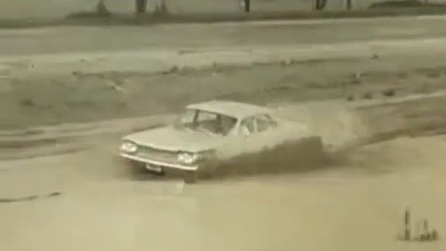 Chevrolet Corvair 1960 смотреть онлайн