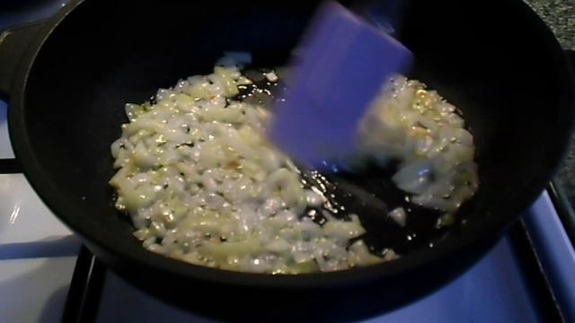 Вкуснейший Капустняк из квашеной (кислой) капусты / Быстрый наваристый Суп смотреть онлайн