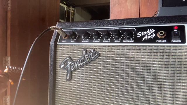 Fender studio amp (st-15ce)@Peerasin619 смотреть онлайн