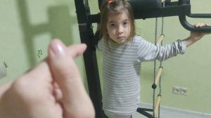 Объясняю дочери, откуда берутся дети