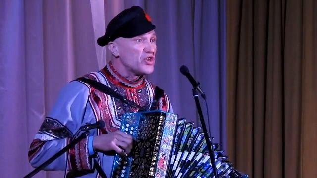 Павел Комаров - гармонист пос. Суроватиха Дальнеконстантиновский район. смотреть онлайн