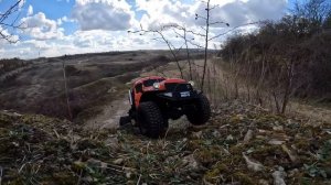 Finally a 1/10 Scale FMS! The NEW Atlas 4x4 from Rochobby