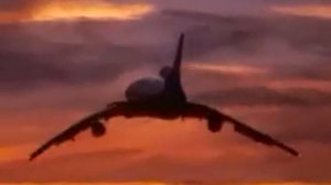 Самолёт машет крыльями.MPG