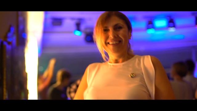САМЫЙ МАГИЧЕСКИЙ КРУИЗ КОМПАНИИ APL смотреть онлайн