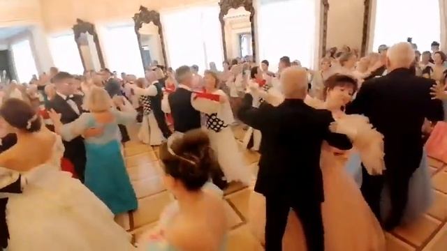 «Вераснёўскi фэст». Бал в дворце Булгаков, Жиличи 23 сентября 2023. Вальс Бостон смотреть онлайн